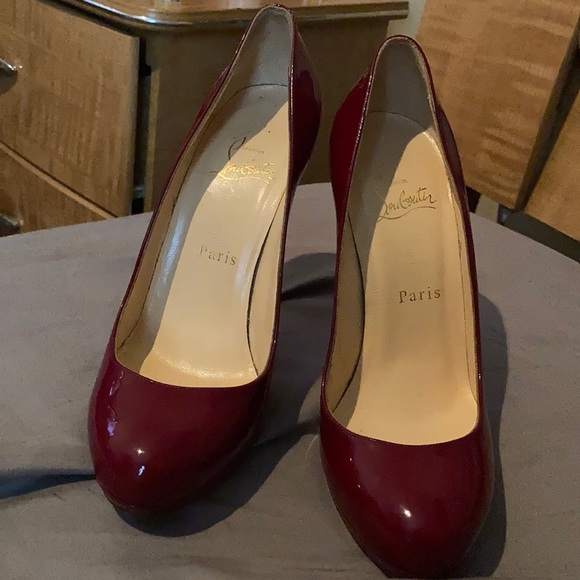 Authentic Louis Vuitton red leather heals 37 - Picture 1 of 7